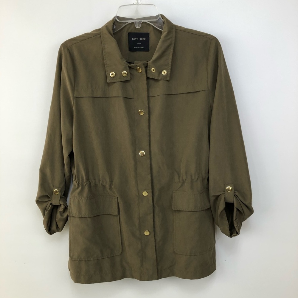 Green button down